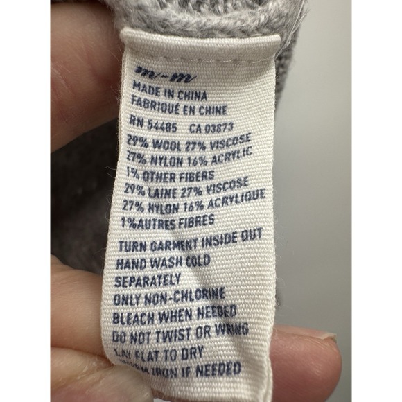 Y2K American Eagle Sweater Wool Medium Off Shoulder Lightweight Minimalist Chic - Picture 4 of 8